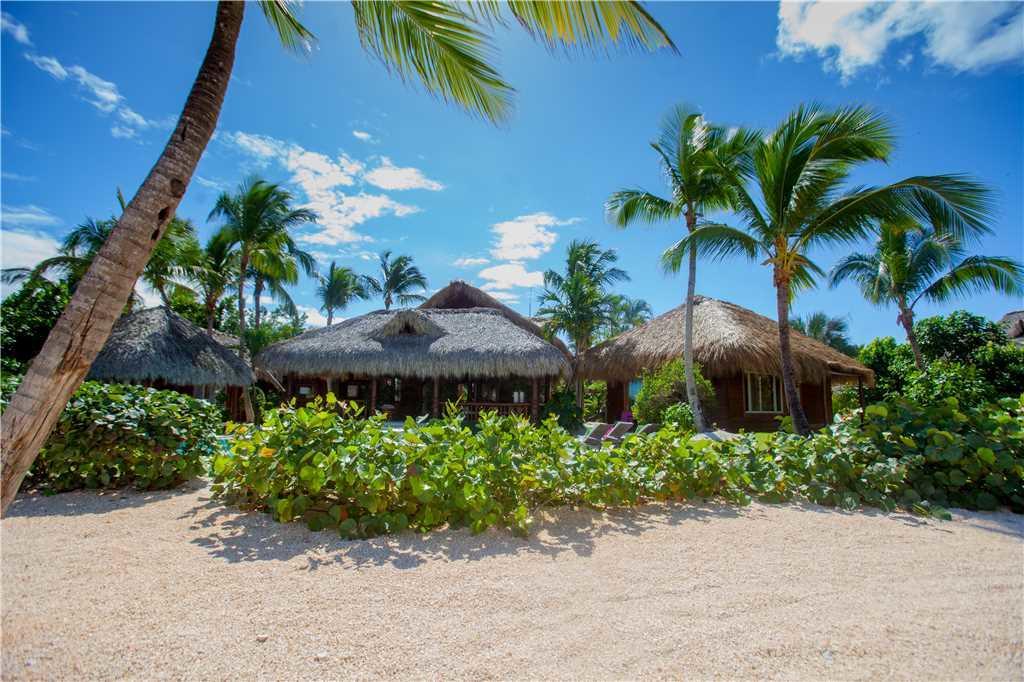 Holiday home Caleton Cabana *